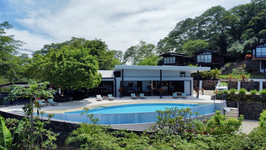 Pacific Kalokairi adults-only boutique hotel with infinity pool surrounded by tropical nature in Tamarindo, Costa Rica